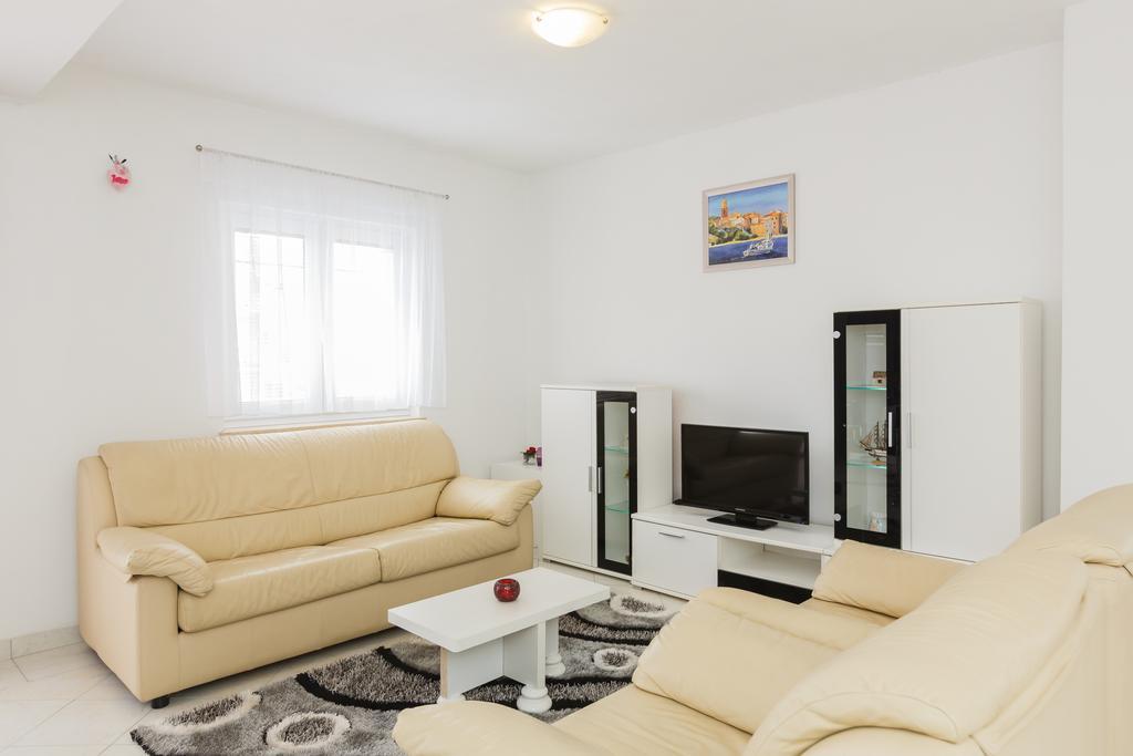 Apartment Anna Kaštela 外观 照片