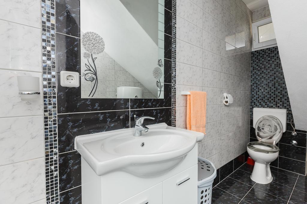 Apartment Anna Kaštela 外观 照片